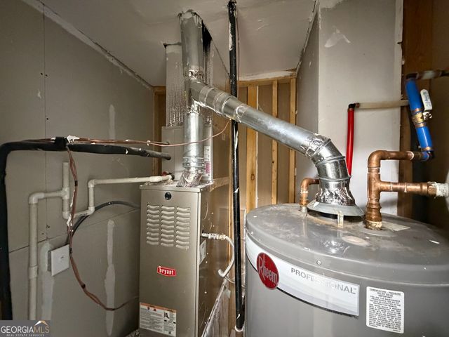 2113 Pine Tree Trail, South Fulton, GA 30349