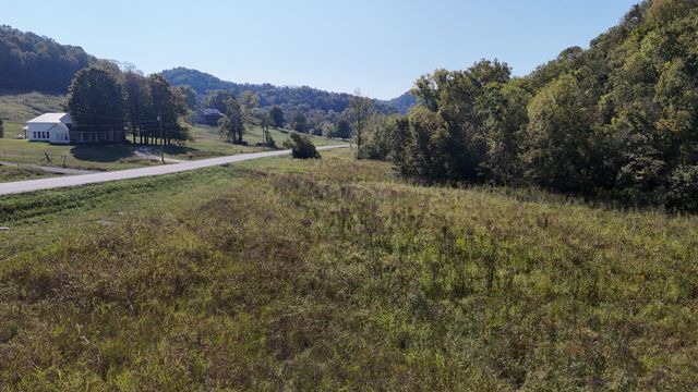 0 Hartsville Rd, Lafayette, TN 37083