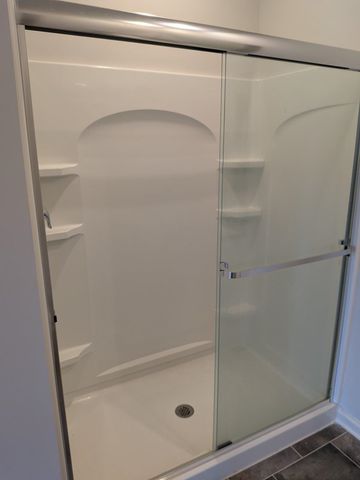 50 SYDNEY CIR, Somerville, TN 38068