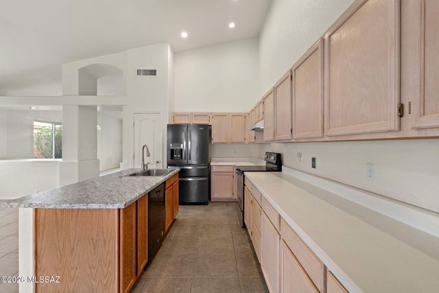 1870 W Hawkridge Street, Tucson, AZ 85737