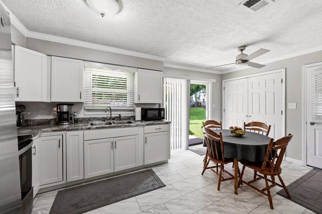 1919 Gilberts Creek Road, Lancaster, KY 40444