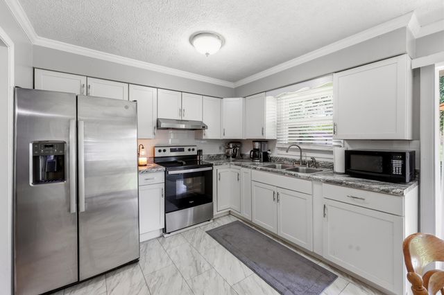 1919 Gilberts Creek Road, Lancaster, KY 40444