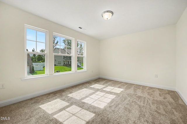 907 Burning Maple Lane, Mebane, NC 27302