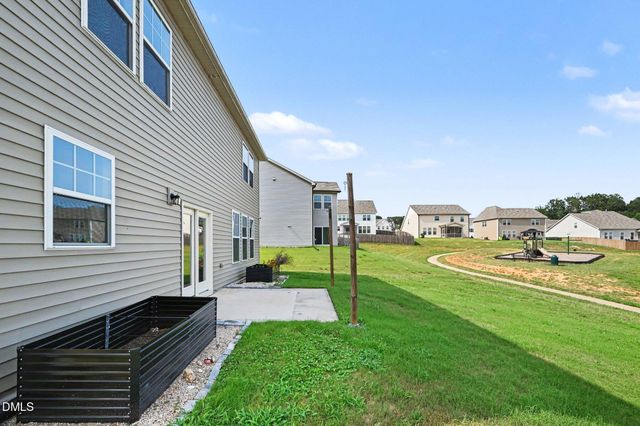 907 Burning Maple Lane, Mebane, NC 27302