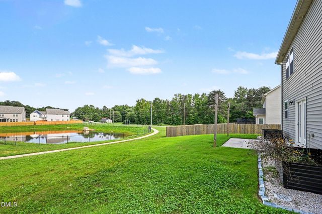 907 Burning Maple Lane, Mebane, NC 27302
