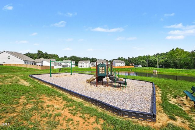 907 Burning Maple Lane, Mebane, NC 27302