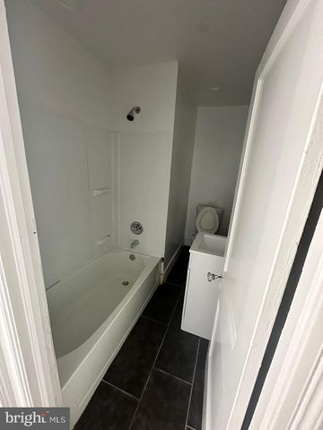 205 BERBRO AVE, Upper Darby, PA 19082
