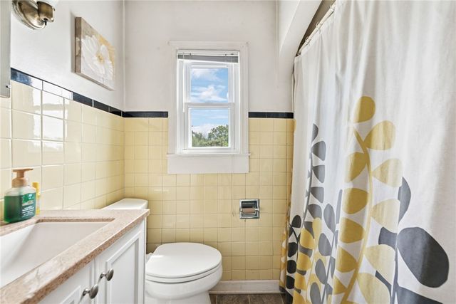 7814 State Route 30, North Huntingdon, PA 15642