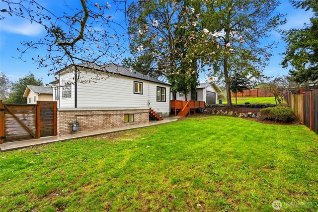 10731 18th Avenue SW, Seattle, WA 98146