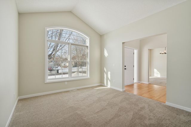 17714 Hillwood Avenue, Lakeville, MN 55044