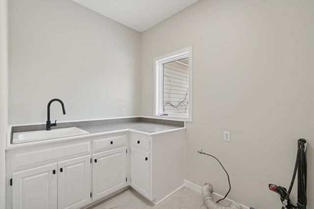 17714 Hillwood Avenue, Lakeville, MN 55044