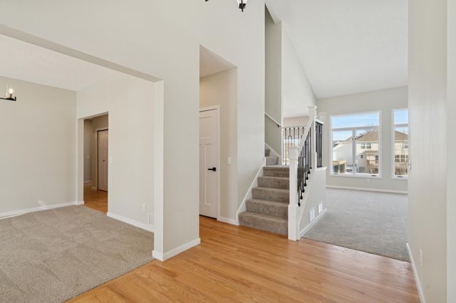 17714 Hillwood Avenue, Lakeville, MN 55044