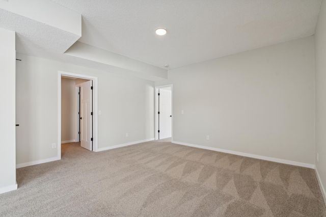 17714 Hillwood Avenue, Lakeville, MN 55044