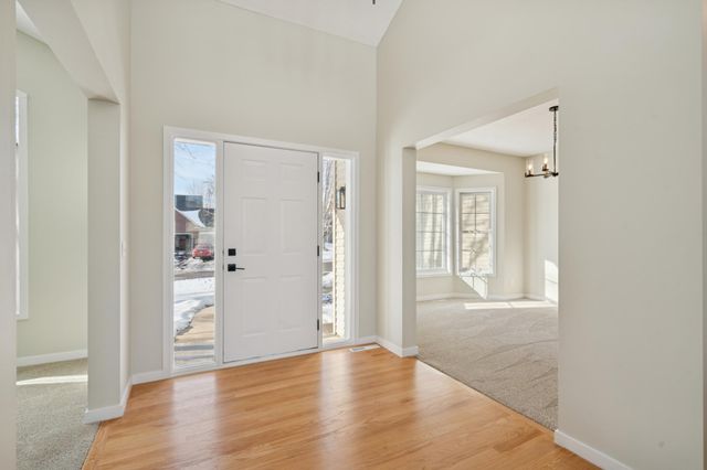 17714 Hillwood Avenue, Lakeville, MN 55044