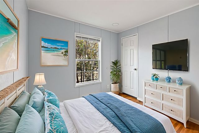 814 Brazos Harbor Circle, Granbury, TX 76048