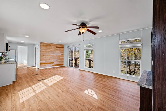 814 Brazos Harbor Circle, Granbury, TX 76048