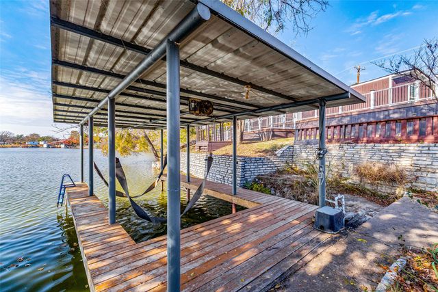 814 Brazos Harbor Circle, Granbury, TX 76048