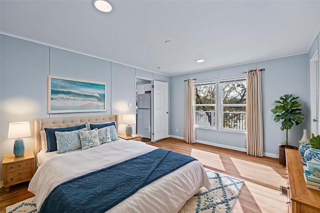 814 Brazos Harbor Circle, Granbury, TX 76048