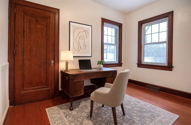 343 E 11th Ave, Tarentum, PA 15084