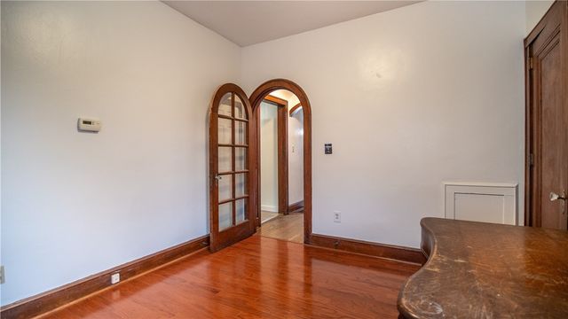 343 E 11th Ave, Tarentum, PA 15084