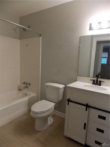 716 Daffodil Avenue, Mcallen, TX 78501