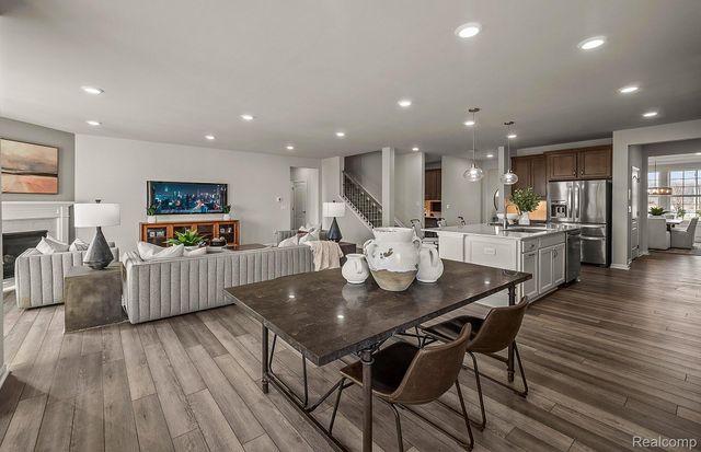 873 Risdon Trail S, Saline, MI 48176