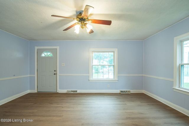 515 Churchill Ct, Elizabethtown, KY 42701