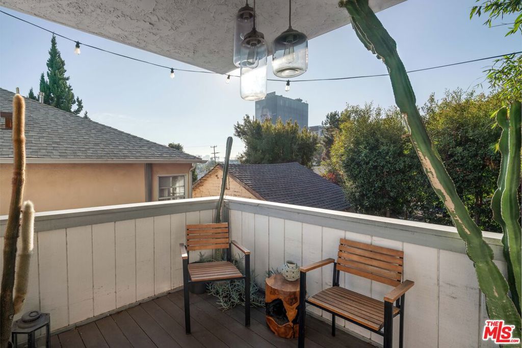 Image 13 of property listing at 1133 N Clark Street 103, West Hollywood, CA 90069