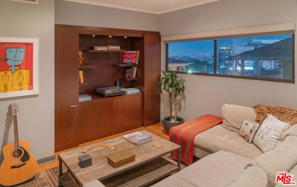 Image 3 of property listing at 1133 N Clark Street 103, West Hollywood, CA 90069