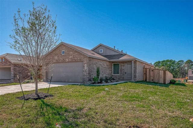 804 Village Brook Drive, Willis, TX 77378