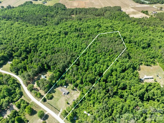 292 Longhorn Lane, Cheraw, SC 29520