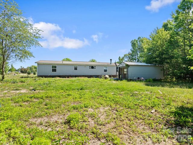 292 Longhorn Lane, Cheraw, SC 29520