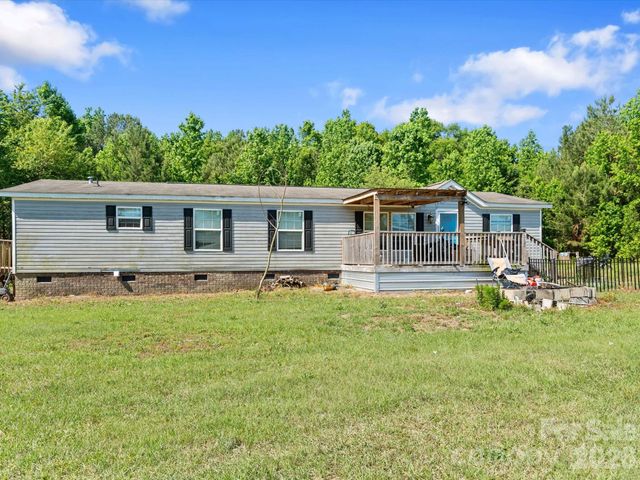 292 Longhorn Lane, Cheraw, SC 29520