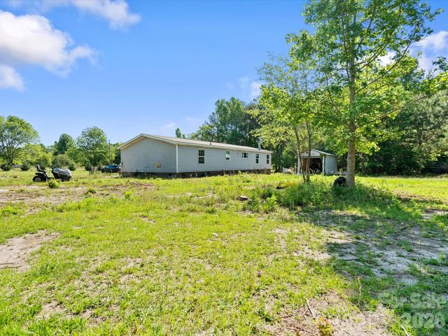 292 Longhorn Lane, Cheraw, SC 29520