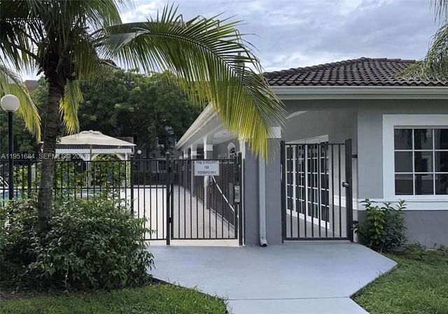 15400 SW 284th St 1301, Homestead, FL 33033