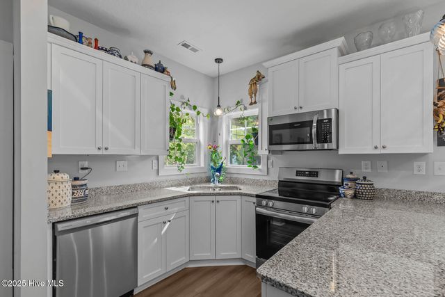 206 Baker Road, Hubert, NC 28539