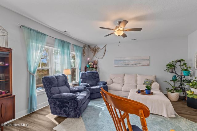 206 Baker Road, Hubert, NC 28539