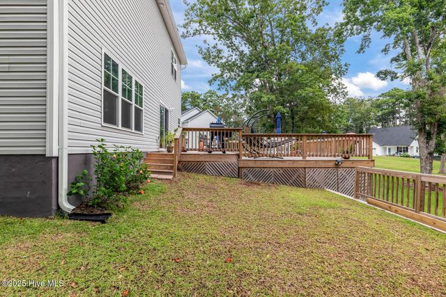 206 Baker Road, Hubert, NC 28539