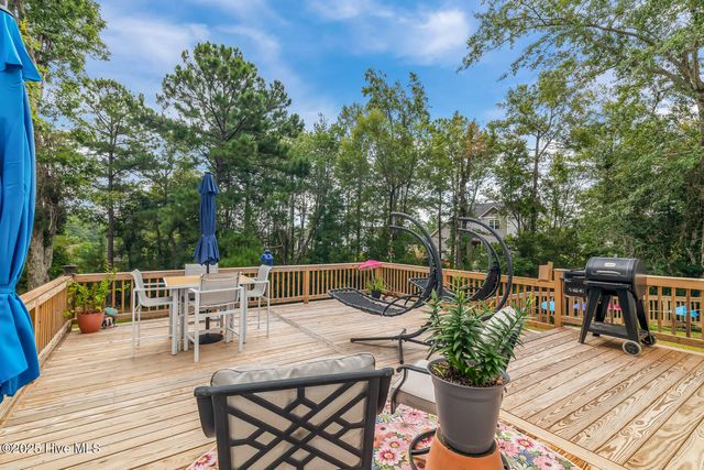 206 Baker Road, Hubert, NC 28539