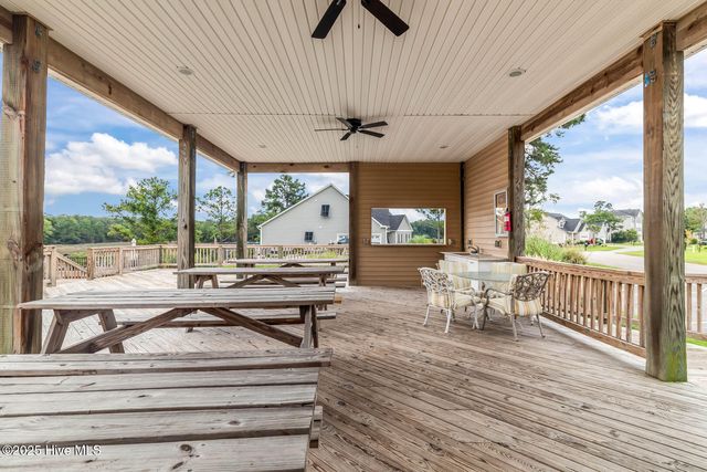 206 Baker Road, Hubert, NC 28539