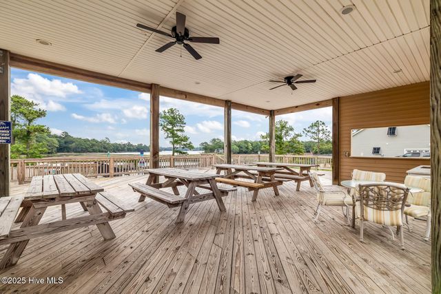 206 Baker Road, Hubert, NC 28539