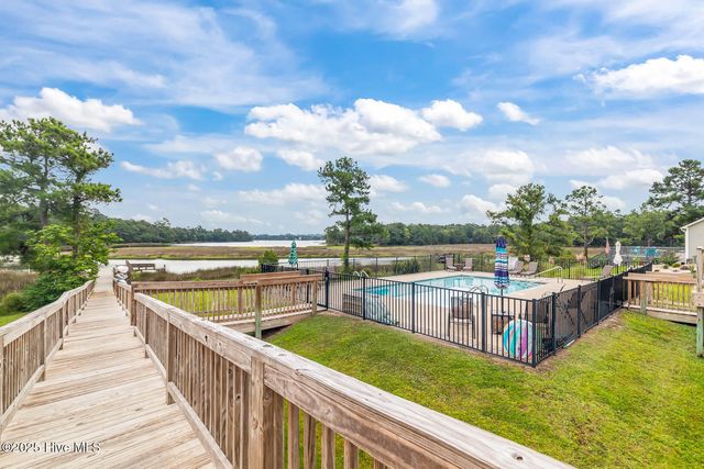 206 Baker Road, Hubert, NC 28539