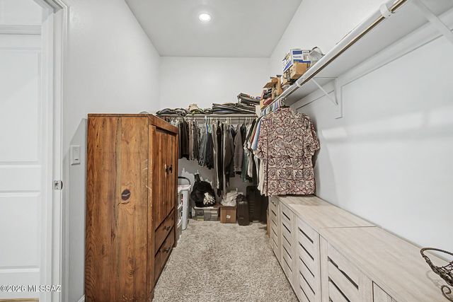 10462 E Silver Fox Drive, Tucson, AZ 85748