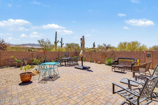 10462 E Silver Fox Drive, Tucson, AZ 85748