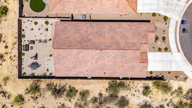 10462 E Silver Fox Drive, Tucson, AZ 85748