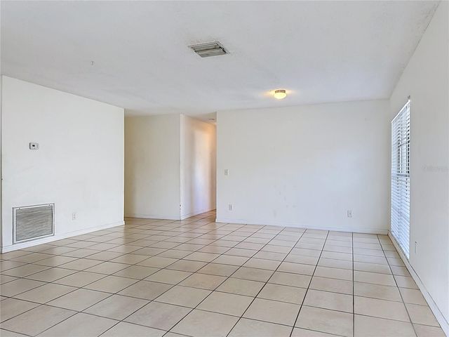 5664 25TH STREET CIRCLE E, Bradenton, FL 34203