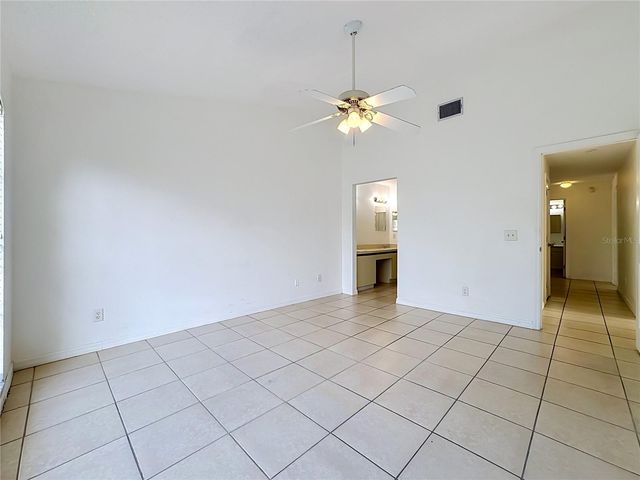 5664 25TH STREET CIRCLE E, Bradenton, FL 34203