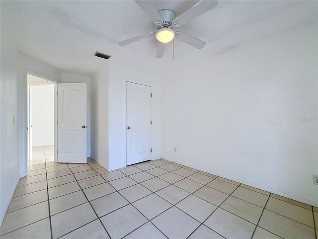 5664 25TH STREET CIRCLE E, Bradenton, FL 34203