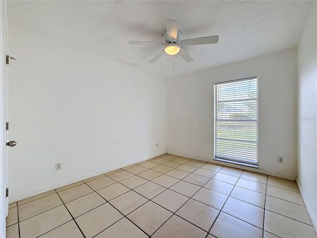 5664 25TH STREET CIRCLE E, Bradenton, FL 34203