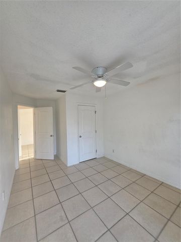 5664 25TH STREET CIRCLE E, Bradenton, FL 34203